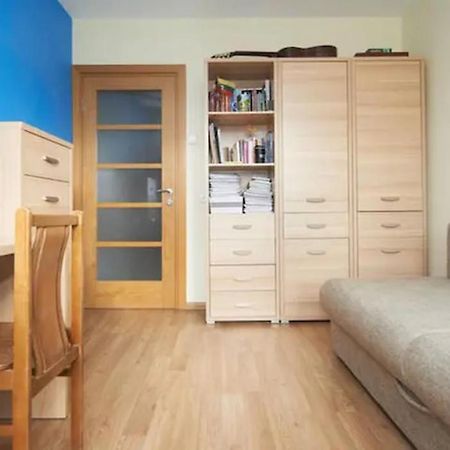 Cozy Private Room In A Three Room Apartment Free Parking Feel Like At Home Vilnius Exterior photo